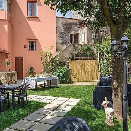 Il Casale Di Don Matteo Oda ve Kahvaltı